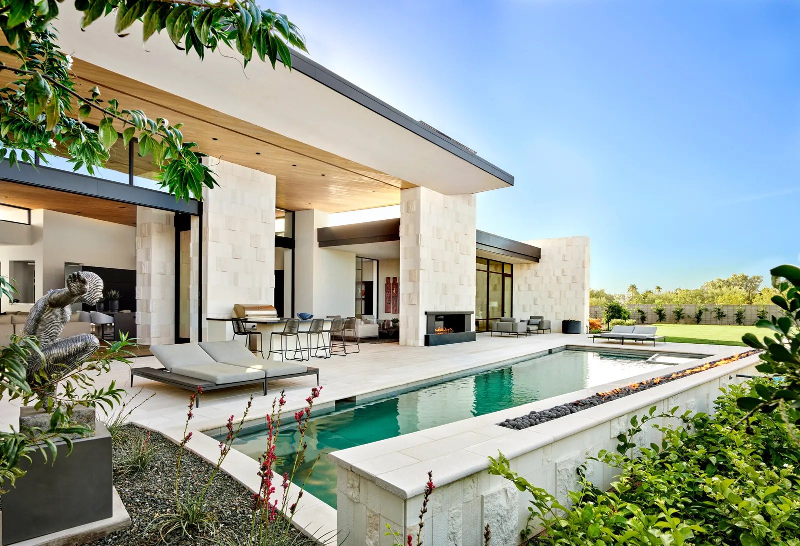 Lahr_Residence_Oct_2021_Rear_Exterior_3_Werner Segarra Photography